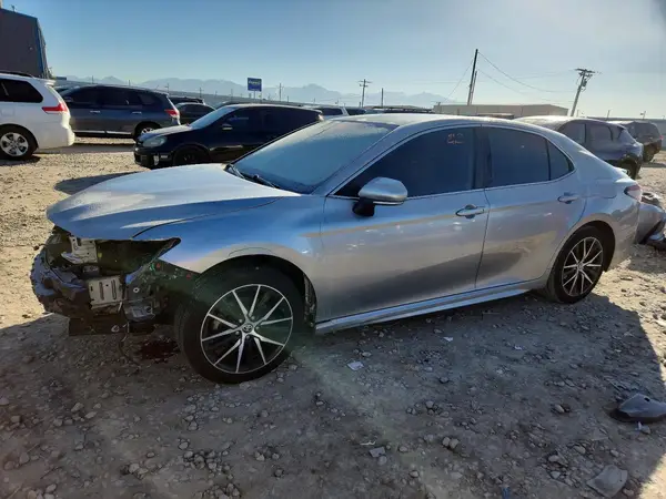 4T1G11AK3PU787350 2023 TOYOTA CAMRY - Image 1