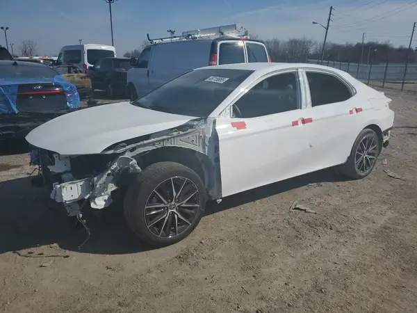 4T1G11AK3PU788840 2023 TOYOTA CAMRY - Image 1
