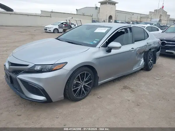 4T1G11AK3PU793410 2023 TOYOTA CAMRY - Image 2