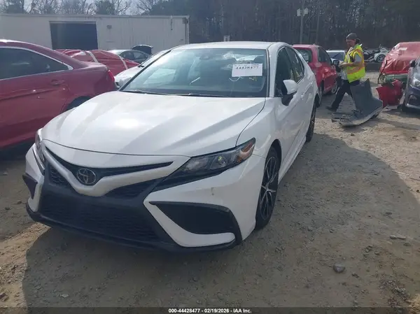 4T1G11AK3PU795674 2023 TOYOTA CAMRY - Image 2