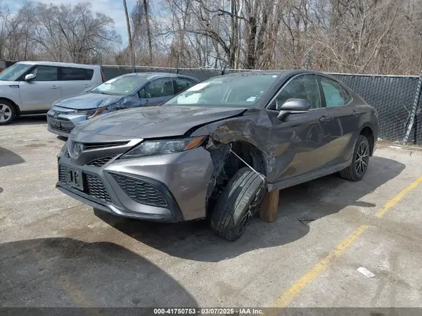 4T1G11AK3PU800713 2023 TOYOTA CAMRY - Image 2