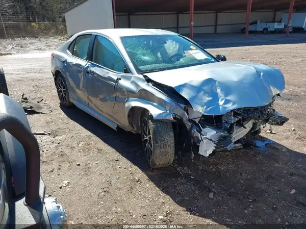 4T1G11AK3PU803935 2023 TOYOTA CAMRY - Image 1