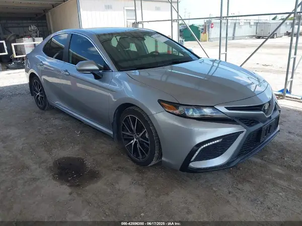 4T1G11AK3PU814286 2023 TOYOTA CAMRY - Image 1
