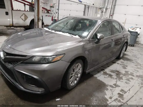 4T1G11AK3PU818077 2023 TOYOTA CAMRY - Image 2