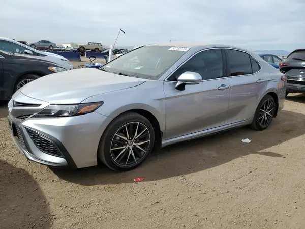 4T1G11AK3RU192534 2024 TOYOTA CAMRY - Image 1