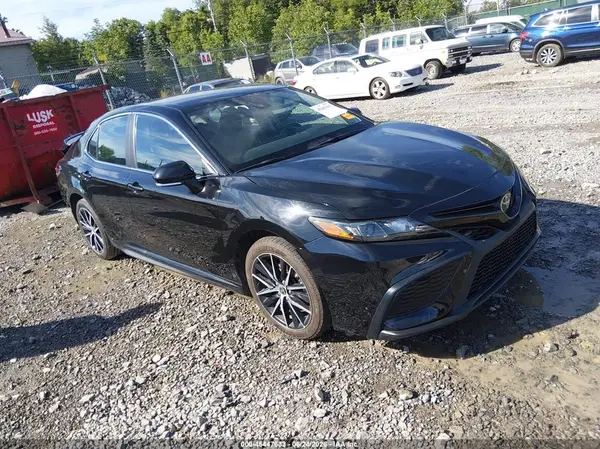 4T1G11AK3RU194140 2024 TOYOTA CAMRY - Image 1