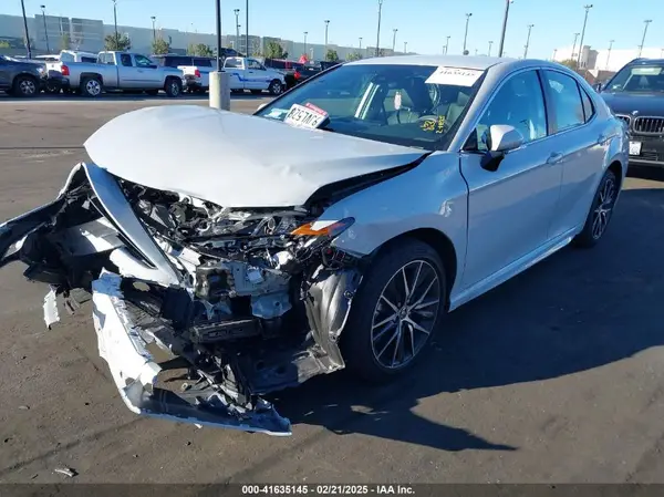 4T1G11AK3RU209980 2024 TOYOTA CAMRY - Image 2