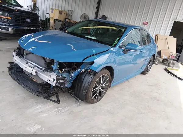 4T1G11AK3RU216721 2024 TOYOTA CAMRY - Image 2