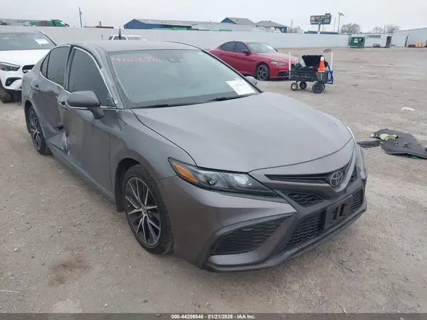 4T1G11AK3RU218680 2024 TOYOTA CAMRY - Image 1