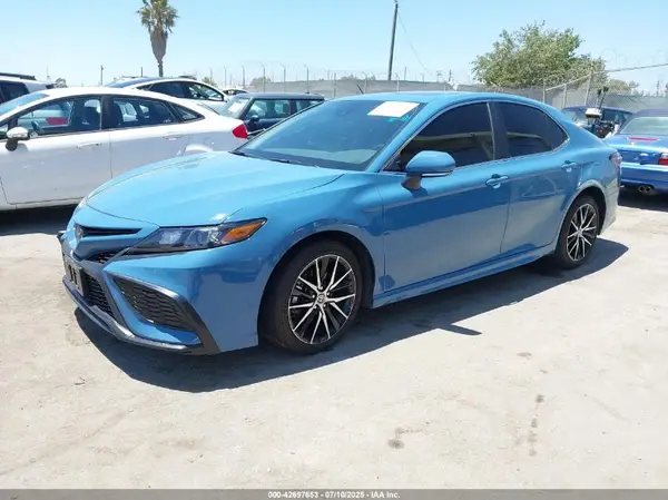 4T1G11AK3RU226889 2024 TOYOTA CAMRY - Image 2