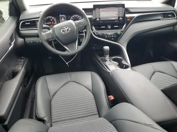 4T1G11AK3RU234300 2024 TOYOTA CAMRY - Image 8