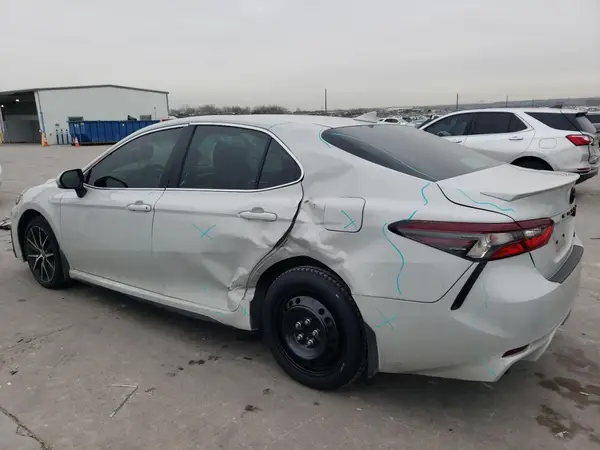 4T1G11AK3RU252067 2024 TOYOTA CAMRY - Image 2