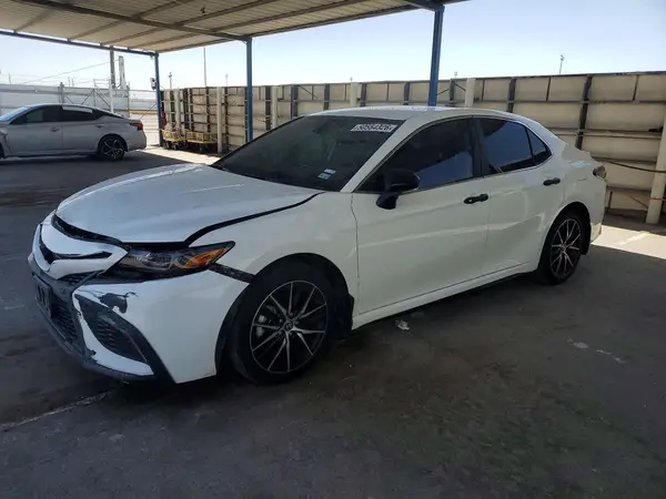4T1G11AK3RU254207 2024 TOYOTA CAMRY - Image 1