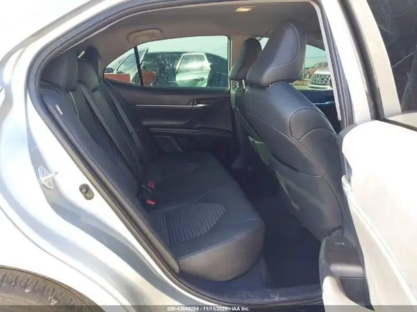 4T1G11AK3RU260654 2024 TOYOTA CAMRY - Image 8