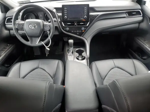4T1G11AK3RU260878 2024 TOYOTA CAMRY - Image 8