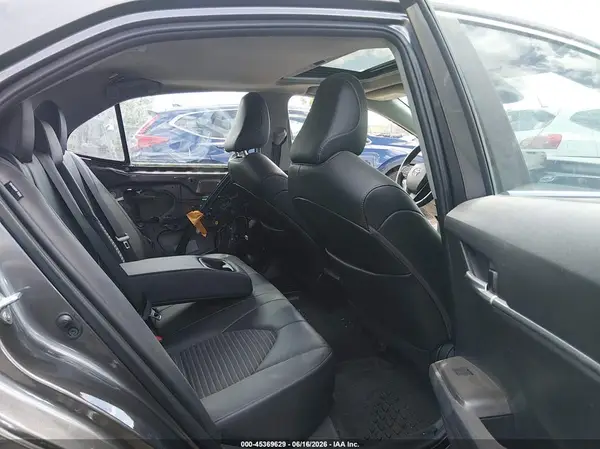 4T1G11AK3RU841703 2024 TOYOTA CAMRY - Image 8