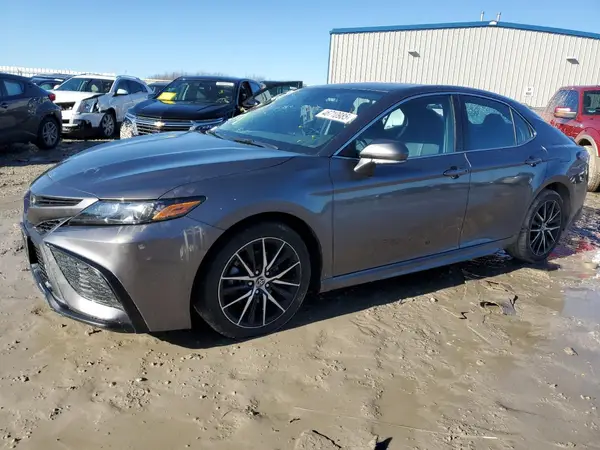 4T1G11AK3RU844066 2024 TOYOTA CAMRY - Image 1