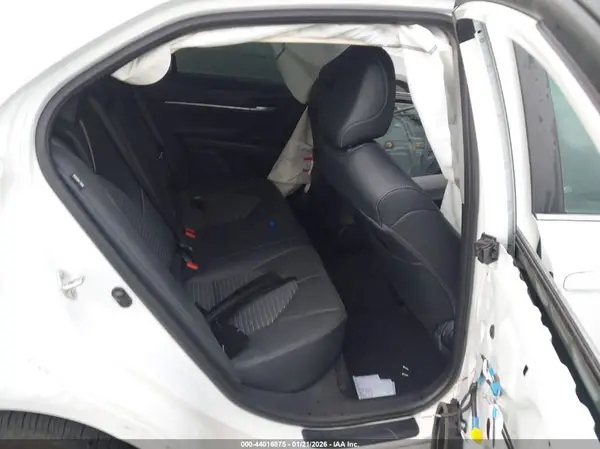4T1G11AK3RU844715 2024 TOYOTA CAMRY - Image 8