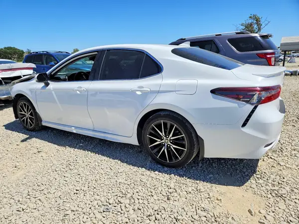 4T1G11AK3RU848473 2024 TOYOTA CAMRY - Image 2
