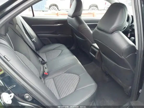 4T1G11AK3RU858243 2024 TOYOTA CAMRY - Image 8