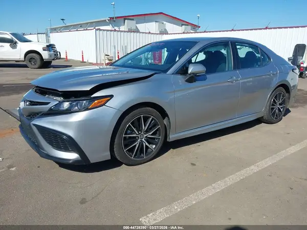 4T1G11AK3RU858761 2024 TOYOTA CAMRY - Image 2