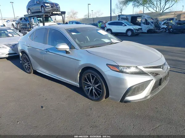 4T1G11AK3RU883188 2024 TOYOTA CAMRY - Image 1