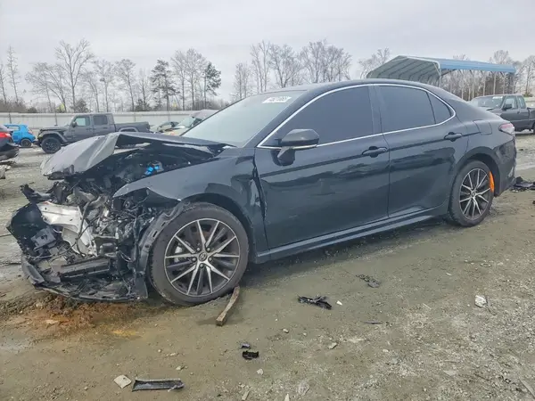4T1G11AK3RU886785 2024 TOYOTA CAMRY - Image 1