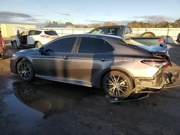 4T1G11AK3RU904928 2024 TOYOTA CAMRY - Image 2