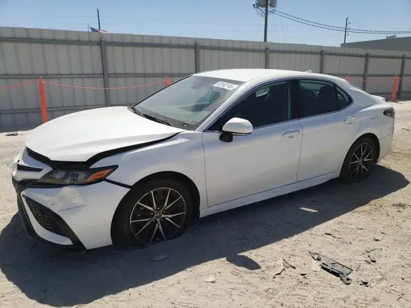 4T1G11AK3RU905867 2024 TOYOTA CAMRY - Image 1
