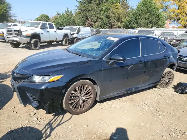 4T1G11AK4LU301994 2020 TOYOTA CAMRY - Image 1