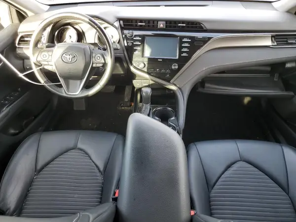 4T1G11AK4LU304569 2020 TOYOTA CAMRY - Image 8