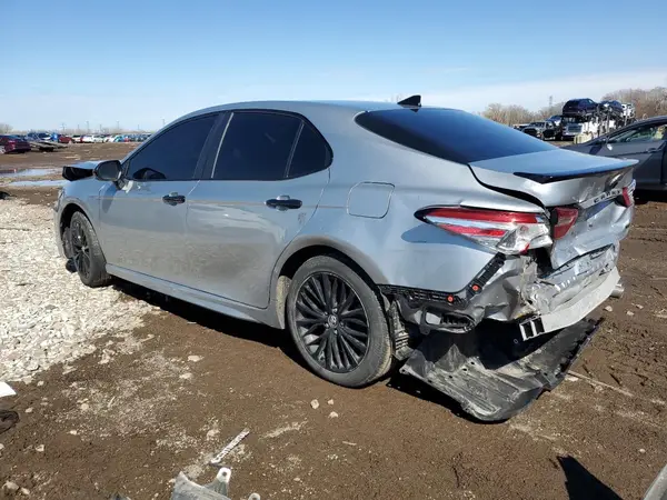 4T1G11AK4LU316639 2020 TOYOTA CAMRY - Image 2