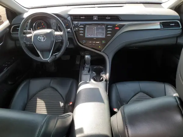4T1G11AK4LU320500 2020 TOYOTA CAMRY - Image 8