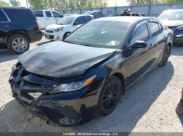 4T1G11AK4LU321808 2020 TOYOTA CAMRY - Image 2