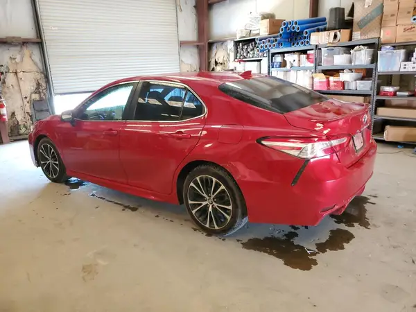 4T1G11AK4LU326491 2020 TOYOTA CAMRY - Image 2