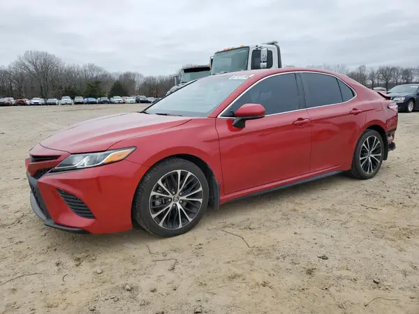 4T1G11AK4LU327513 2020 TOYOTA CAMRY - Image 1
