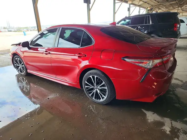 4T1G11AK4LU333117 2020 TOYOTA CAMRY - Image 2