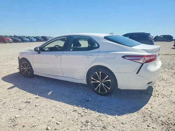 4T1G11AK4LU336518 2020 TOYOTA CAMRY - Image 2