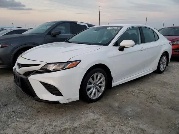 4T1G11AK4LU341881 2020 TOYOTA CAMRY - Image 1