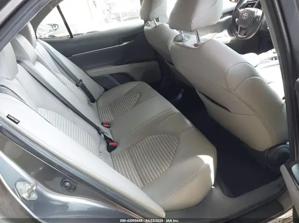 4T1G11AK4LU358180 2020 TOYOTA CAMRY - Image 8