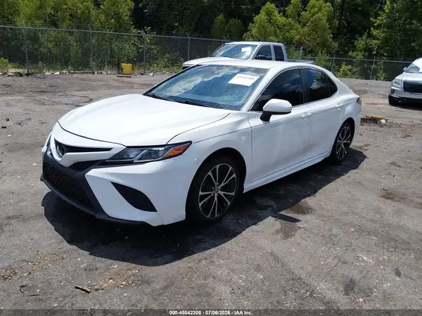 4T1G11AK4LU359717 2020 TOYOTA CAMRY - Image 2
