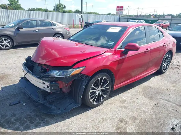 4T1G11AK4LU360317 2020 TOYOTA CAMRY - Image 2