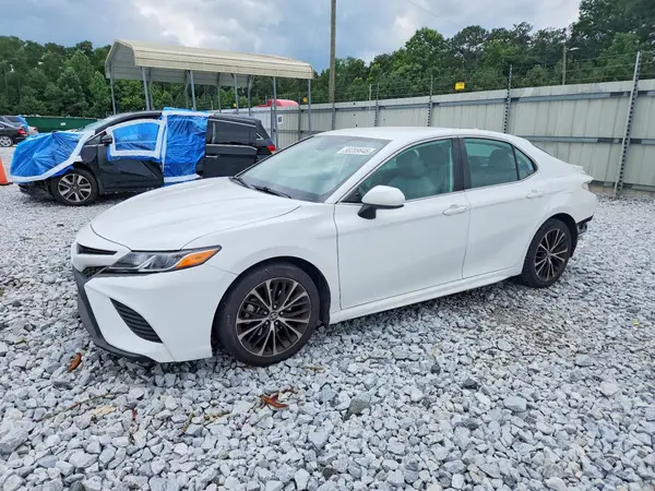 4T1G11AK4LU361922 2020 TOYOTA CAMRY - Image 1