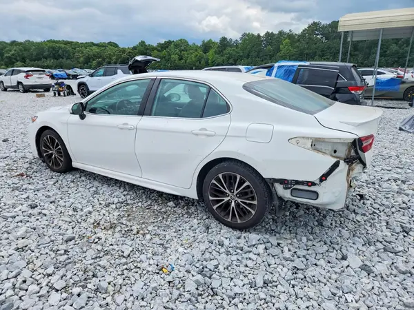 4T1G11AK4LU361922 2020 TOYOTA CAMRY - Image 2