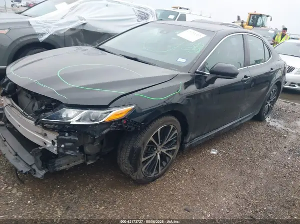 4T1G11AK4LU364223 2020 TOYOTA CAMRY - Image 2