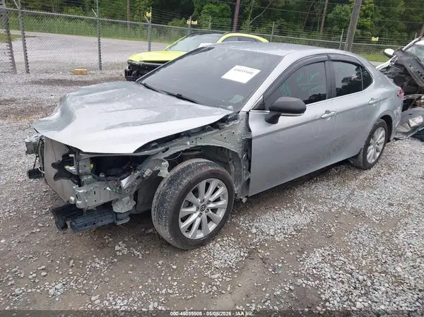 4T1G11AK4LU384553 2020 TOYOTA CAMRY - Image 2