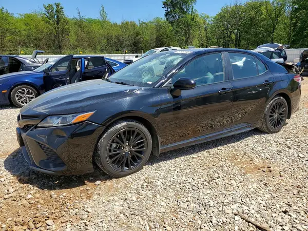 4T1G11AK4LU385959 2020 TOYOTA CAMRY - Image 1