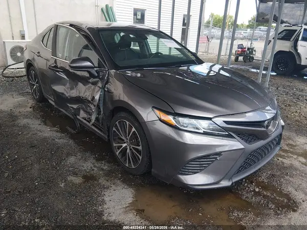 4T1G11AK4LU392510 2020 TOYOTA CAMRY - Image 1