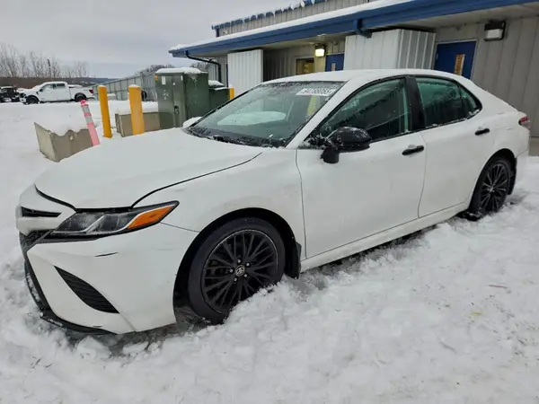 4T1G11AK4LU395276 2020 TOYOTA CAMRY - Image 1
