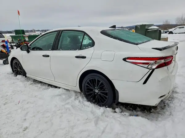 4T1G11AK4LU395276 2020 TOYOTA CAMRY - Image 2